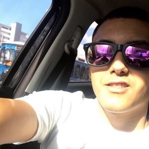 Meet your Posher, Axel